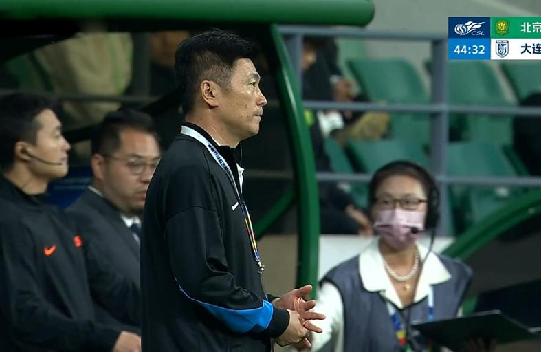 科斯秋克定律再生效，从法网以来，战胜她者，必夺得冠军